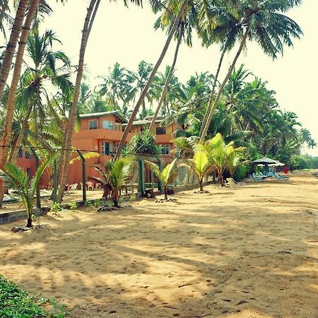 Oyo 246 Roy Villa Beach Hotel Kalutara Kültér fotó