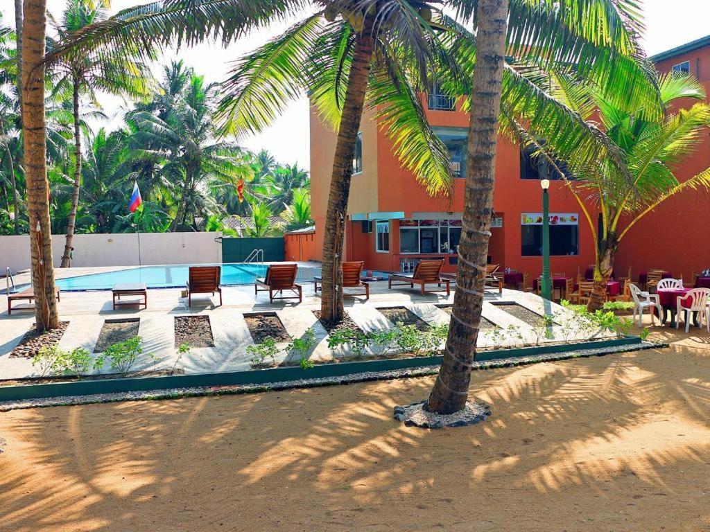 Oyo 246 Roy Villa Beach Hotel Kalutara Kültér fotó