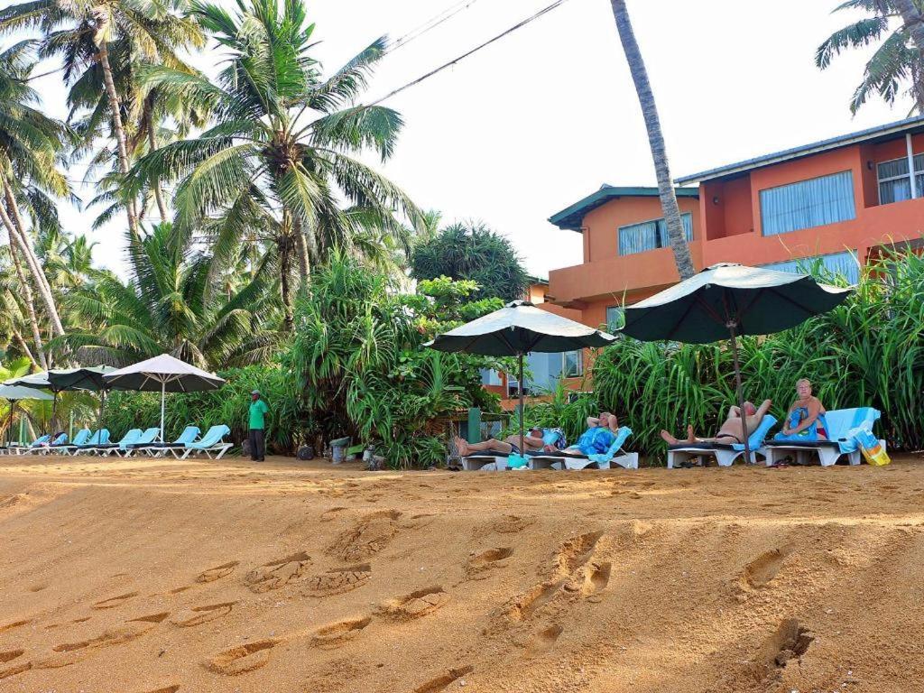 Oyo 246 Roy Villa Beach Hotel Kalutara Kültér fotó