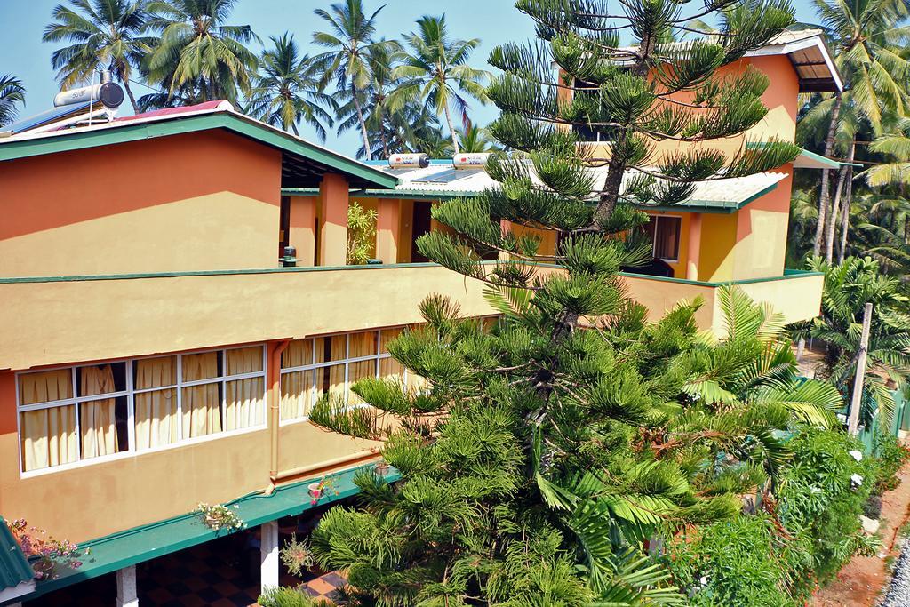 Oyo 246 Roy Villa Beach Hotel Kalutara Kültér fotó